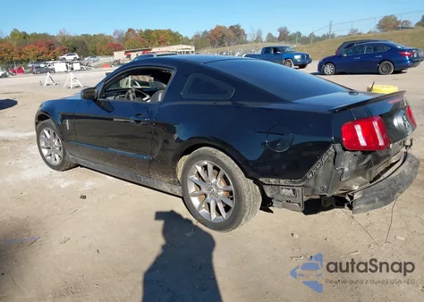 2010 Ford Mustang V6/V6 Premium z USA, uszkodzony, nr VIN 1ZVBP8AN4A5176239